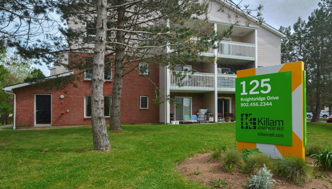125 Knightsridge Exterior Image