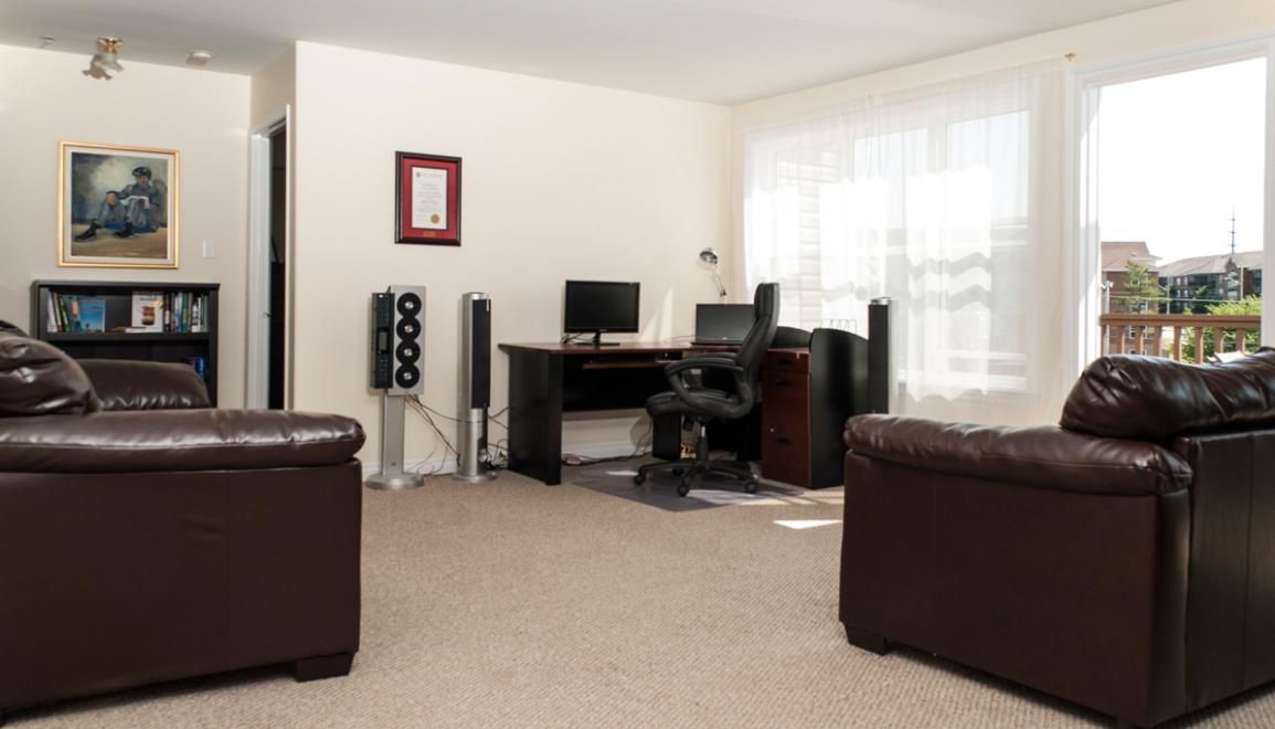 Glenbourne Gate Living Room Image