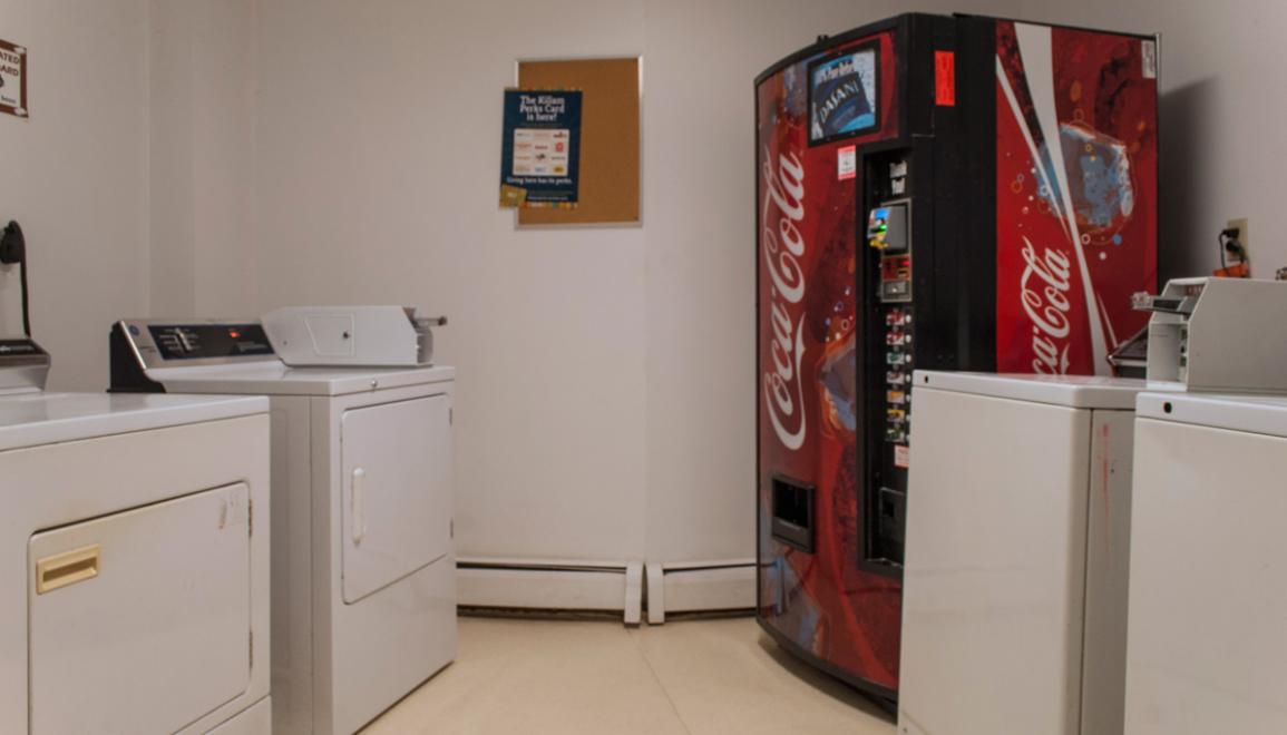 59 Glenforest & 21 Plateau Laundry Room Image