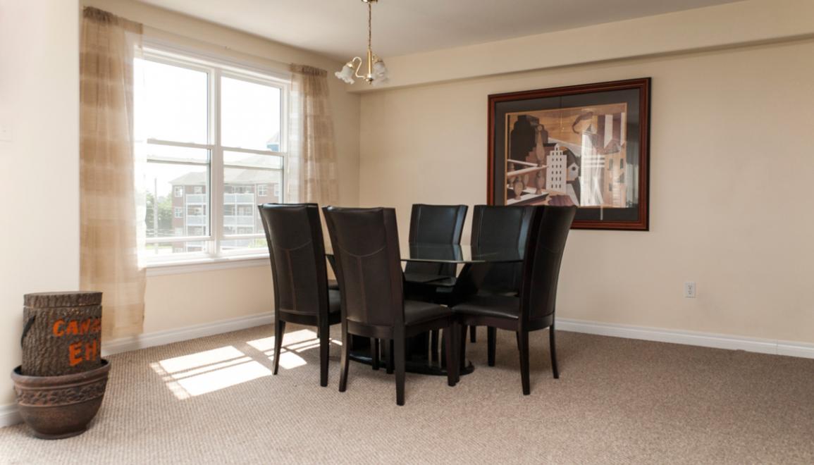 Glenbourne Gate Dining Area Image
