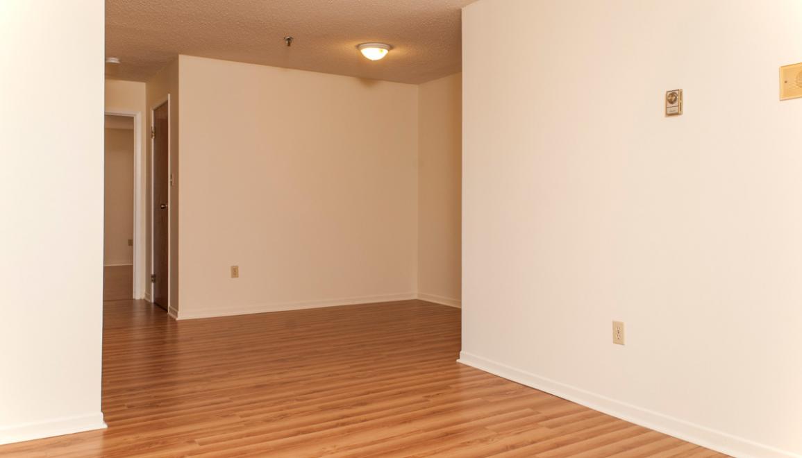 75 Knightsridge Drive Living Space Image