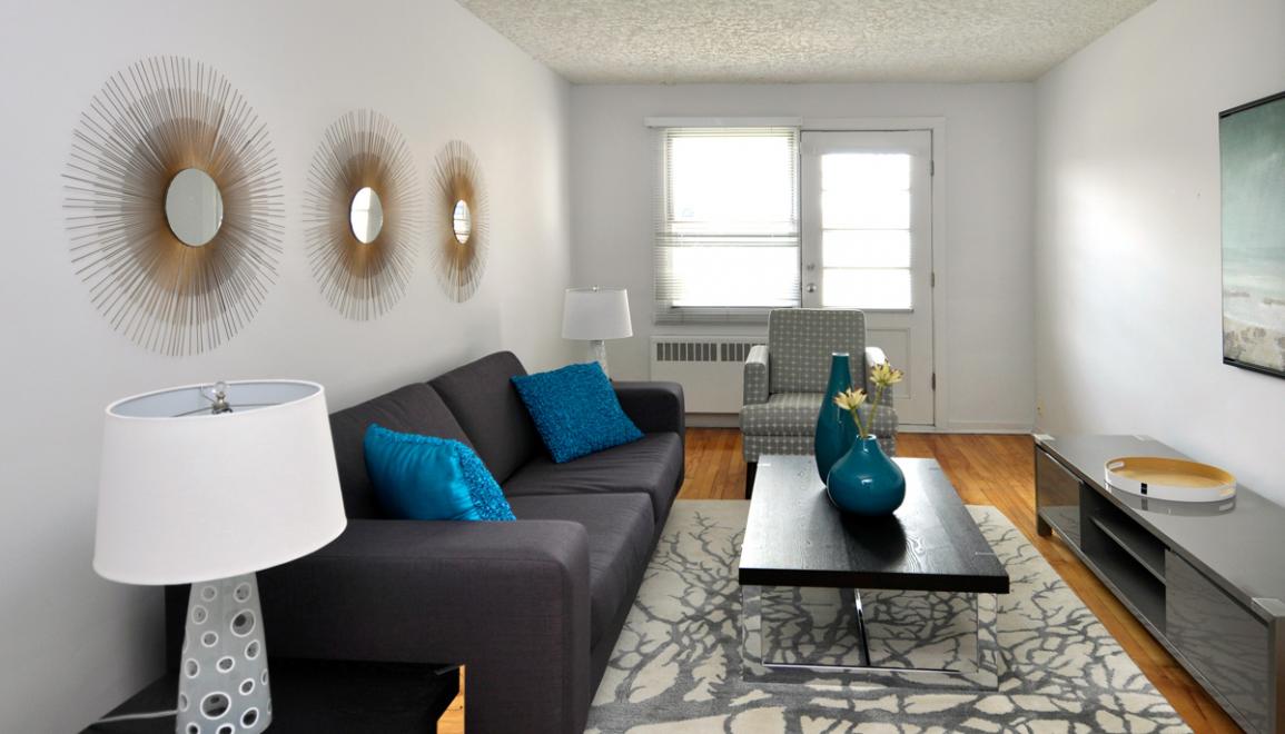 Victoria Gardens Living Room Image