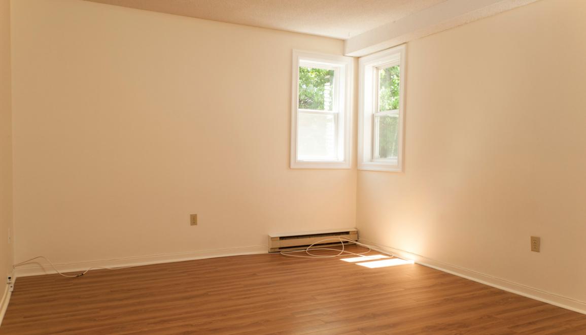 75 Knightsridge Drive Bedroom Image