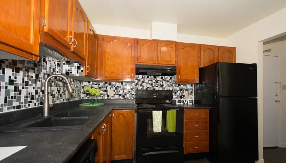 50 Barkton Lane Kitchen Image