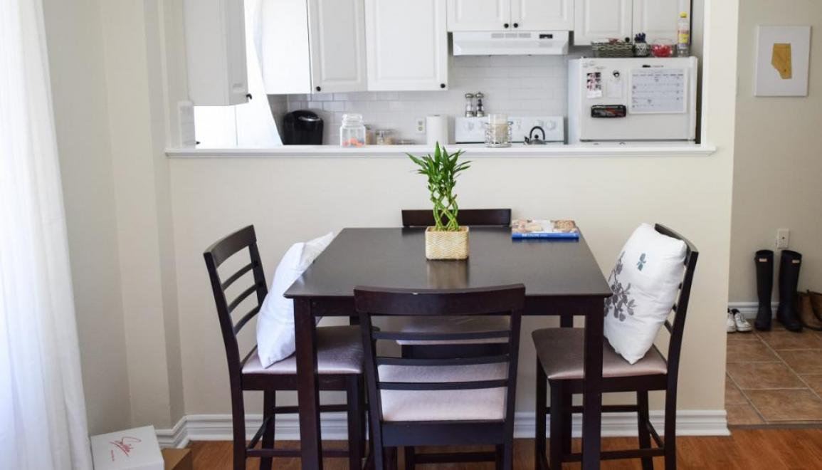 Kent Street Dining Area Image