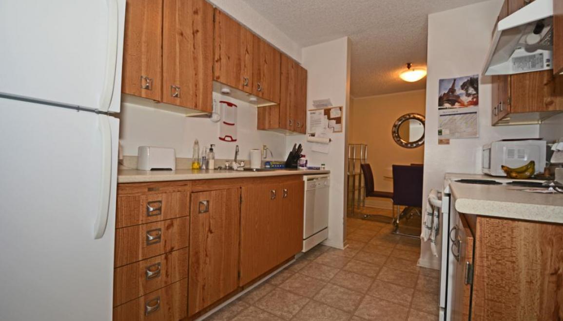 294-300 Main Avenue Kitchen Image