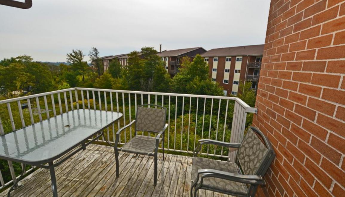 294-300 Main Avenue Balcony Image
