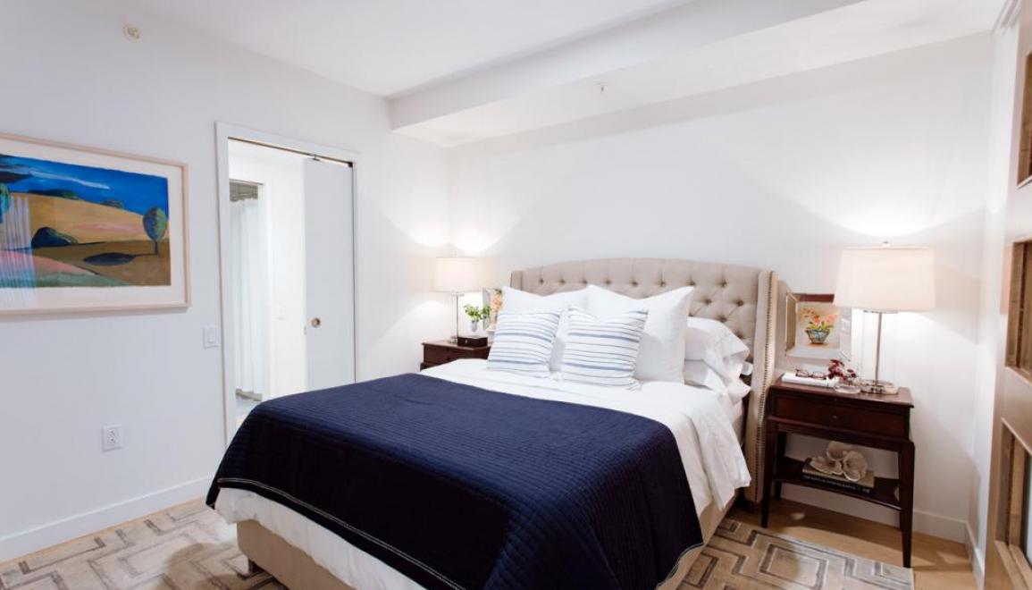 The Alexander Bedroom Image