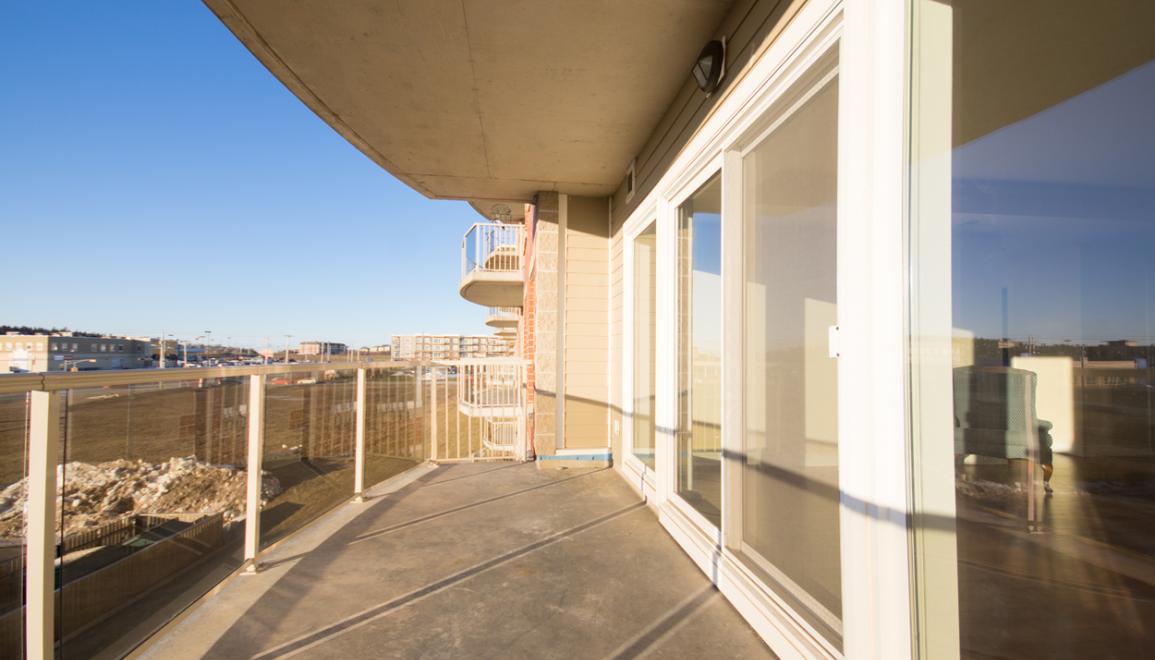 The Linden Balcony Image