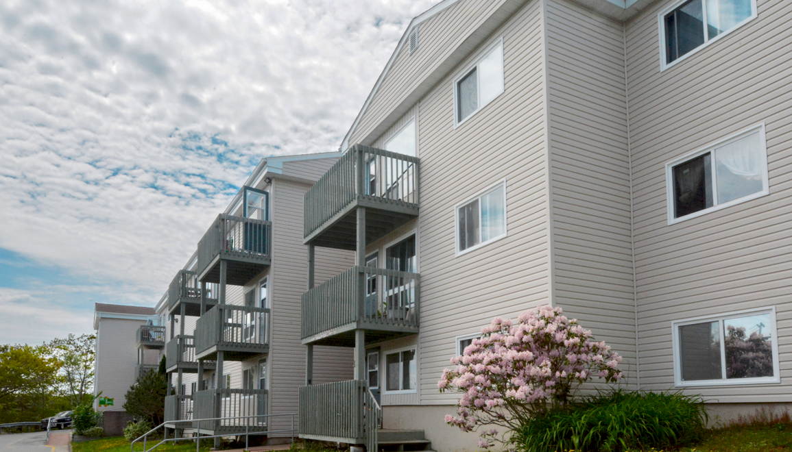 Hillcrest Apartments