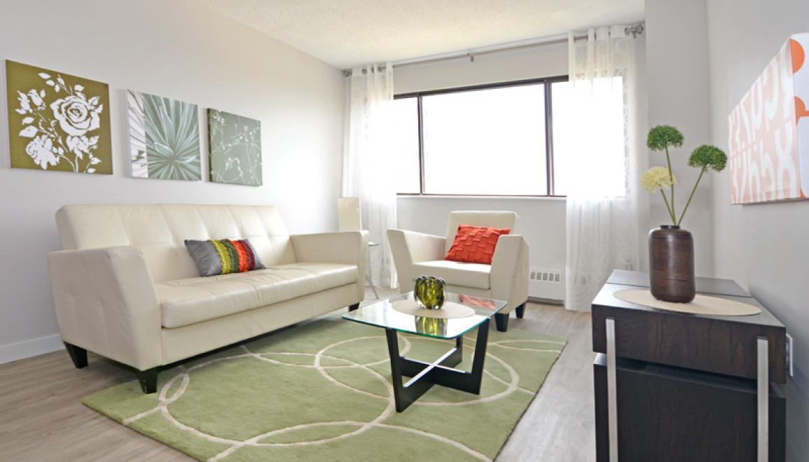 Quinpool Towers Living Room Image