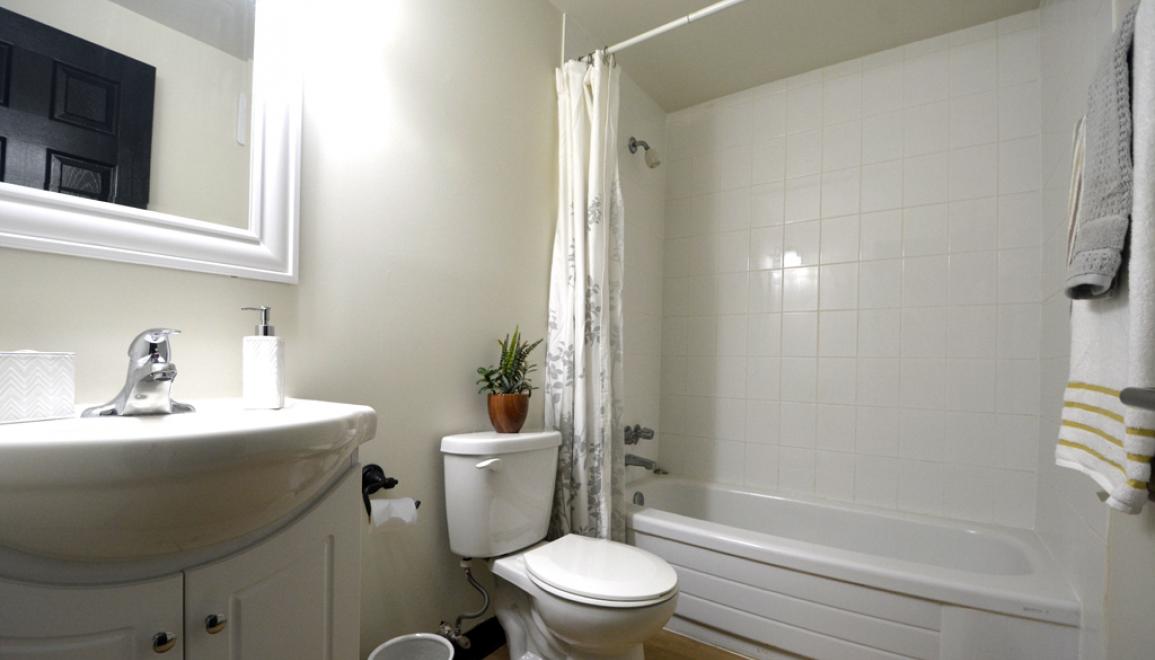 Shaunslieve Bathroom Image
