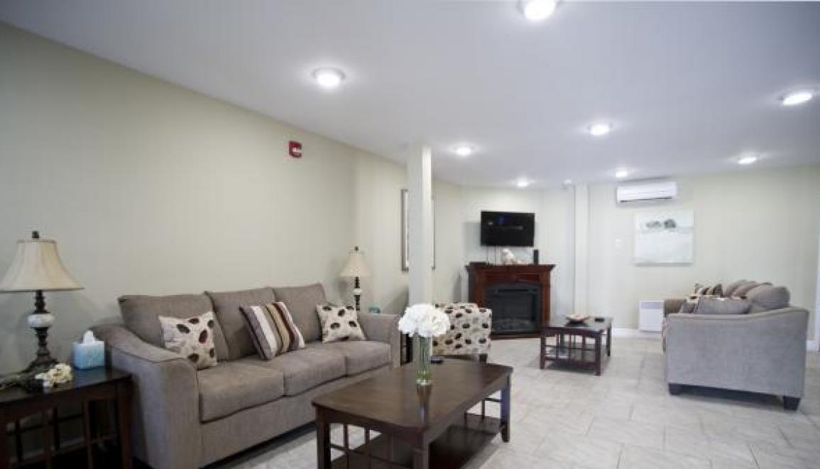 5-9 Harley Street Common Room Image