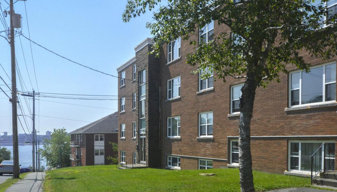 Maplehurst Apartments Exterior Image