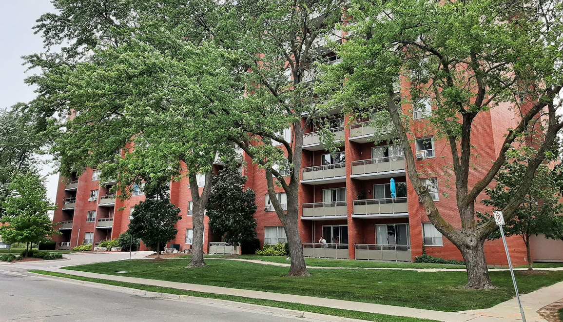 Ridgeway & Somerset Exterior Image