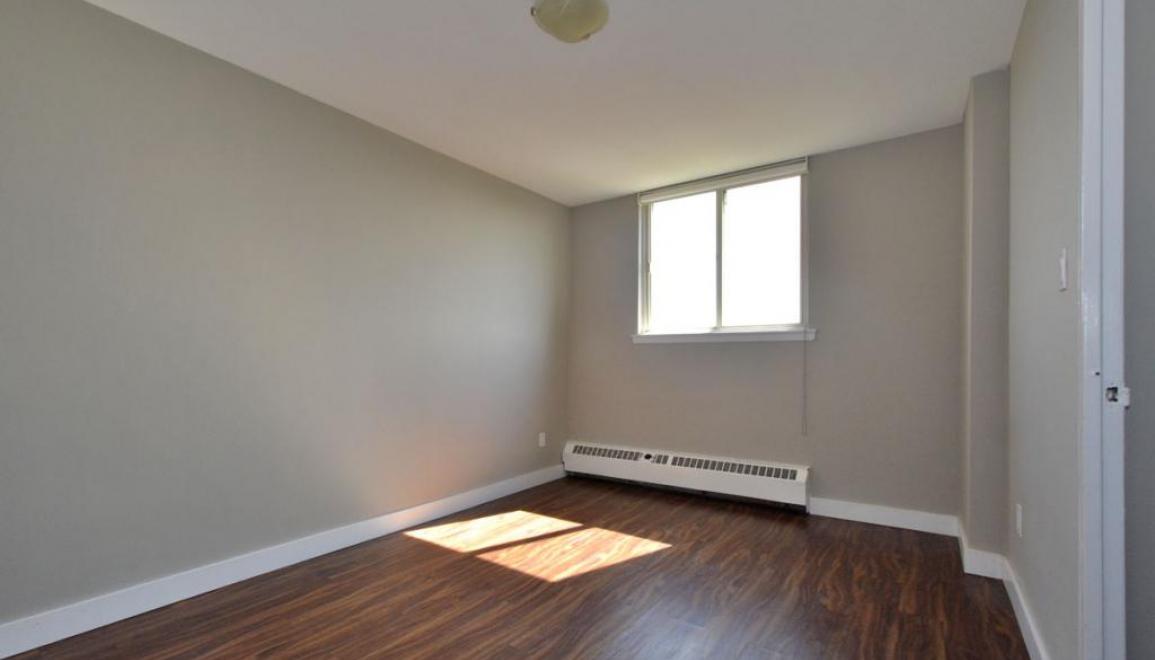 Silver Spear Apartments Bedroom Image