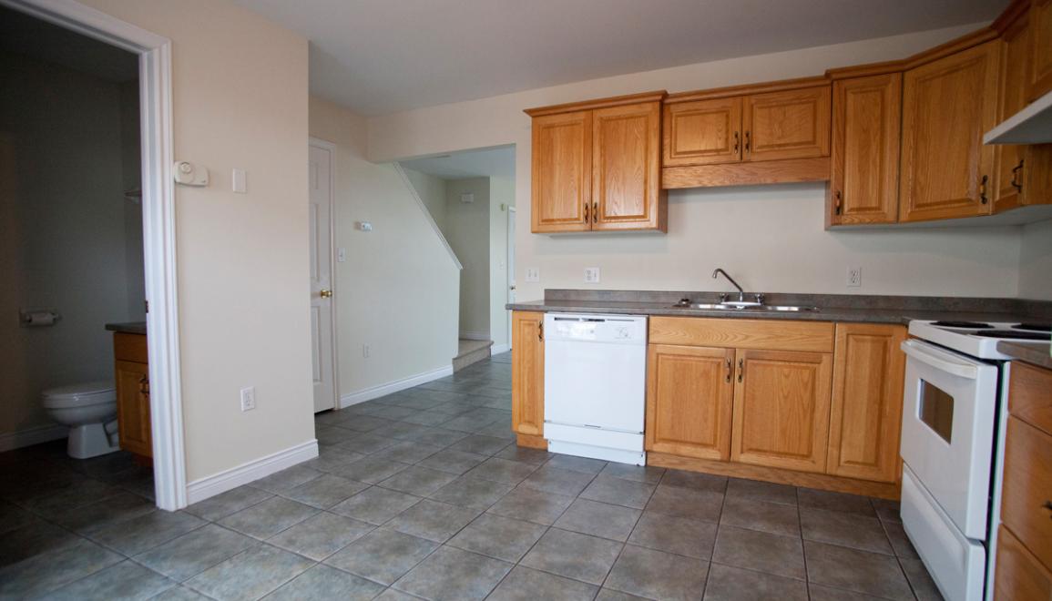 Burns Avenue Kitchen Image
