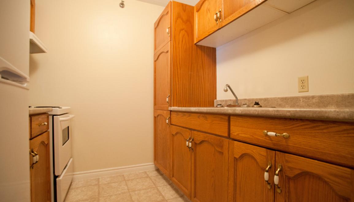 Kensington Court Kitchen Image