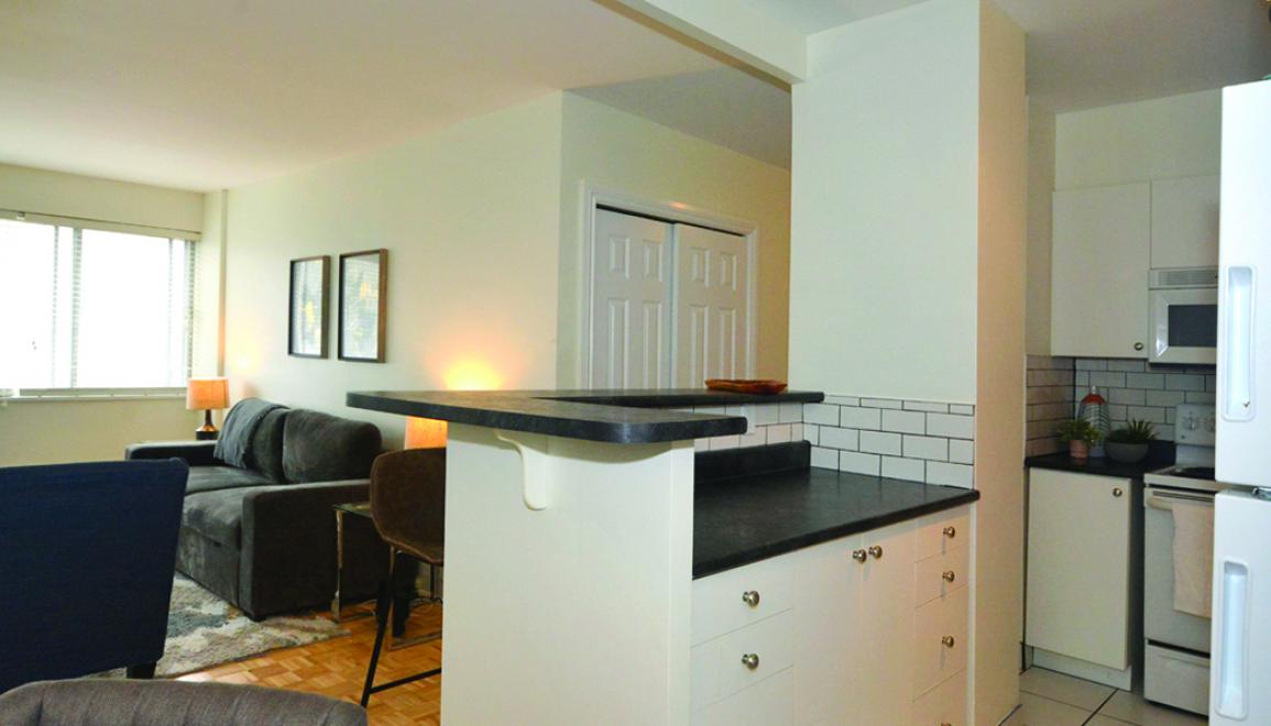 Spring Garden Terrace Kitchen & Living Room