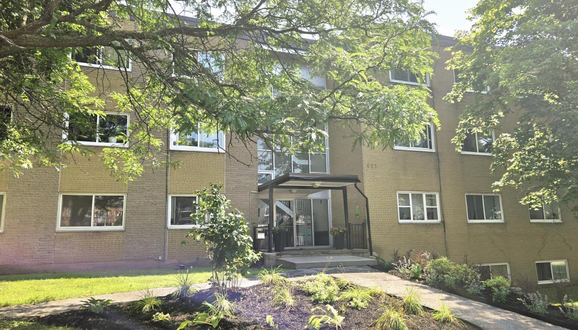 621 Cummings Avenue Exterior