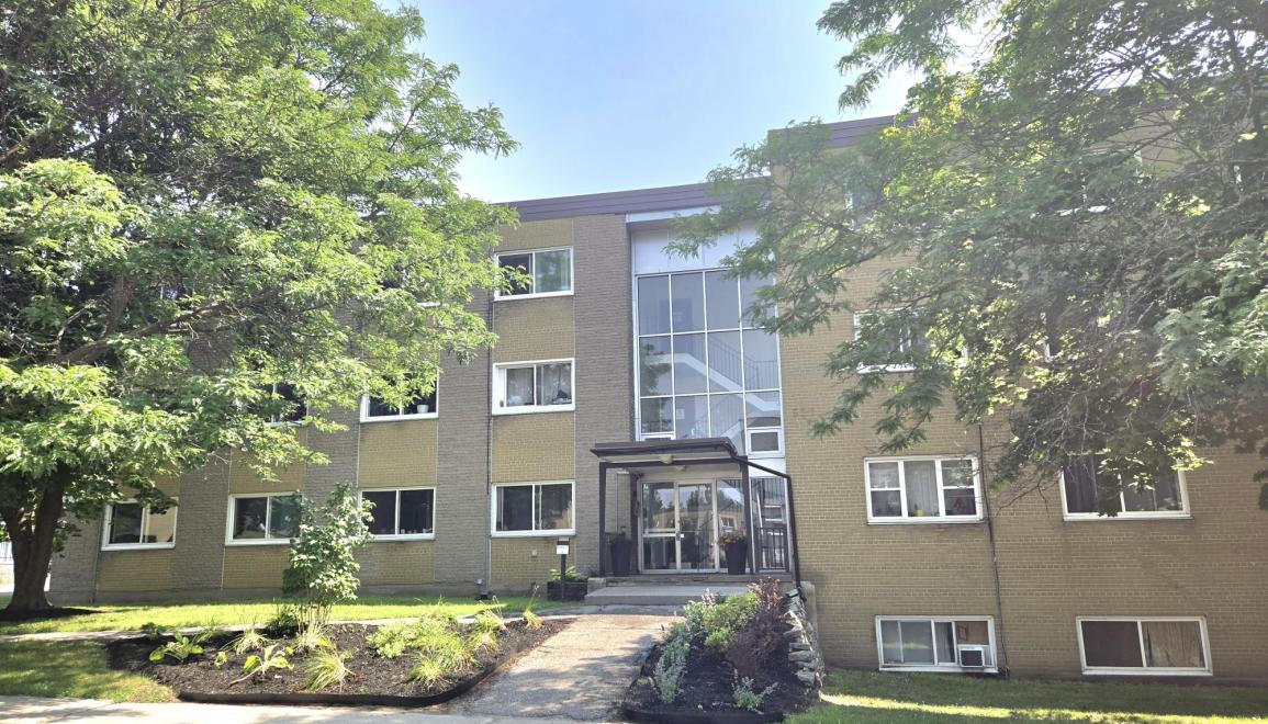 621 Cummings Avenue Exterior