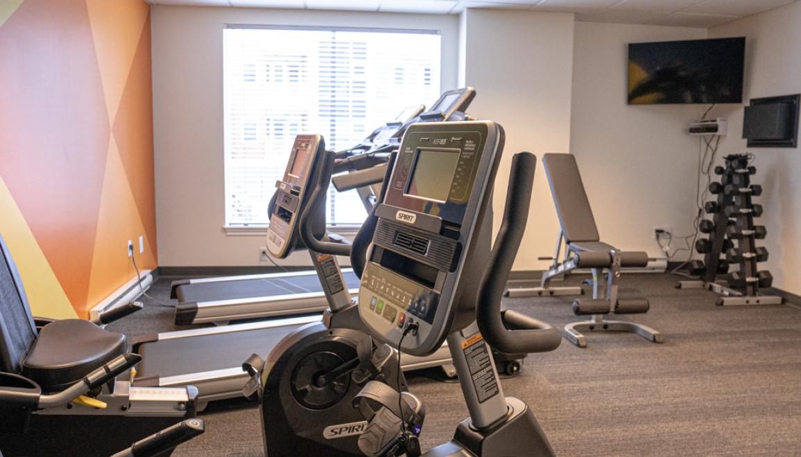 54 Assomption Blvd Gym