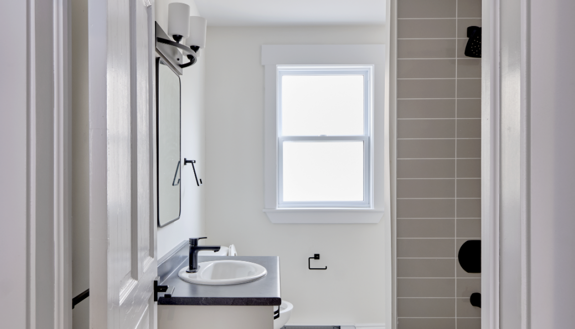 5735 College House Bathroom