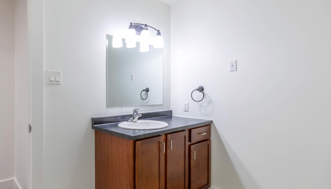 Blue Cedars Bathroom