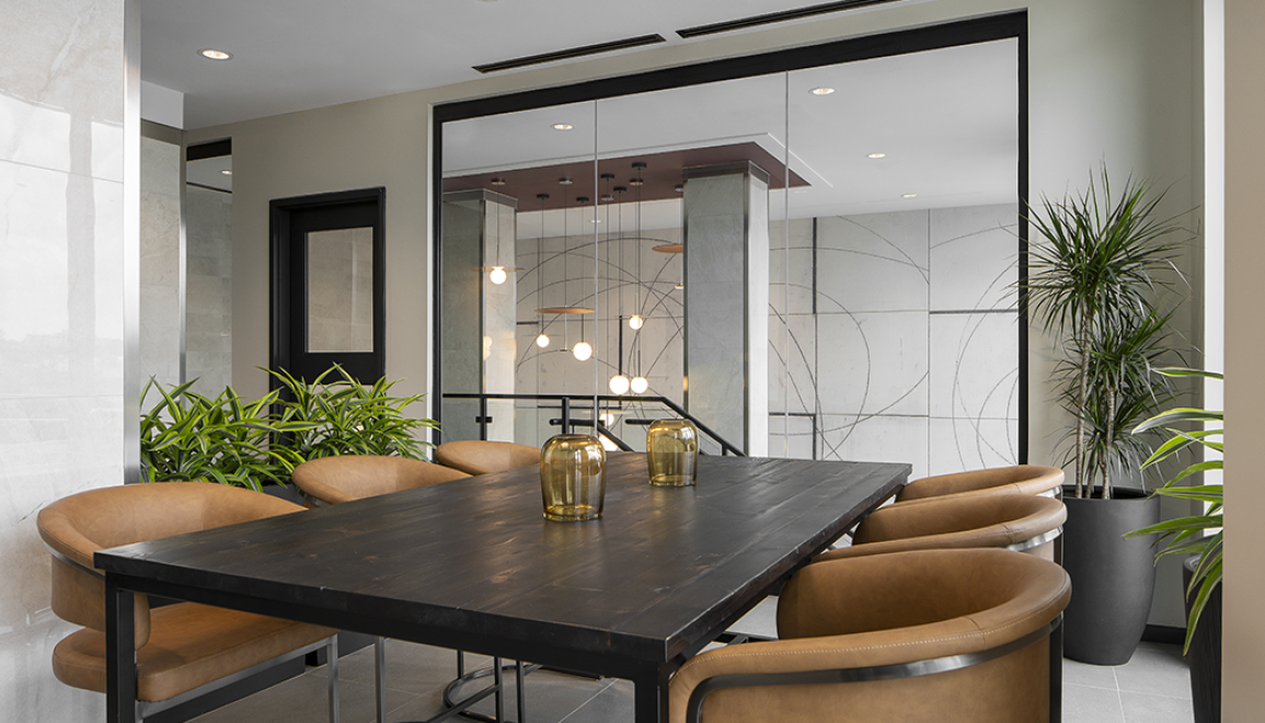 Carrick Lounge