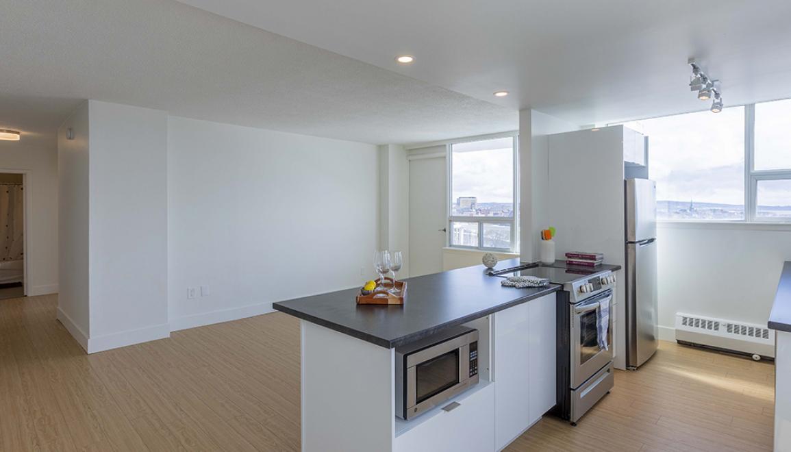 Fort Howe Renovated Bachelor