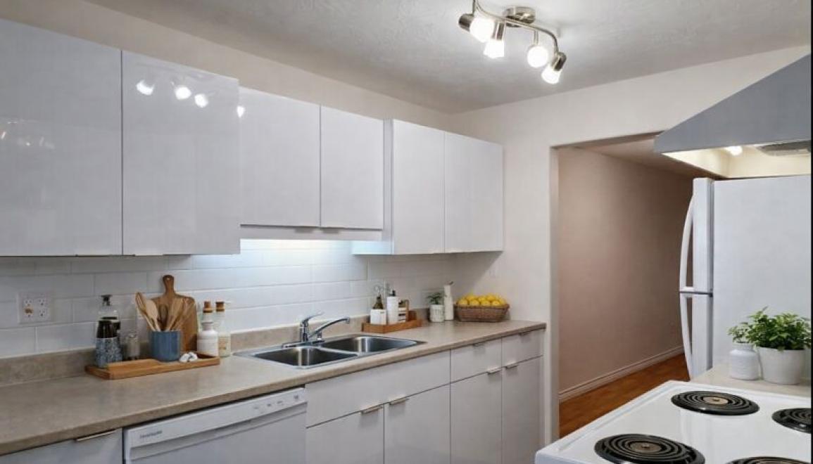 Pheasant Hill - Kitchen