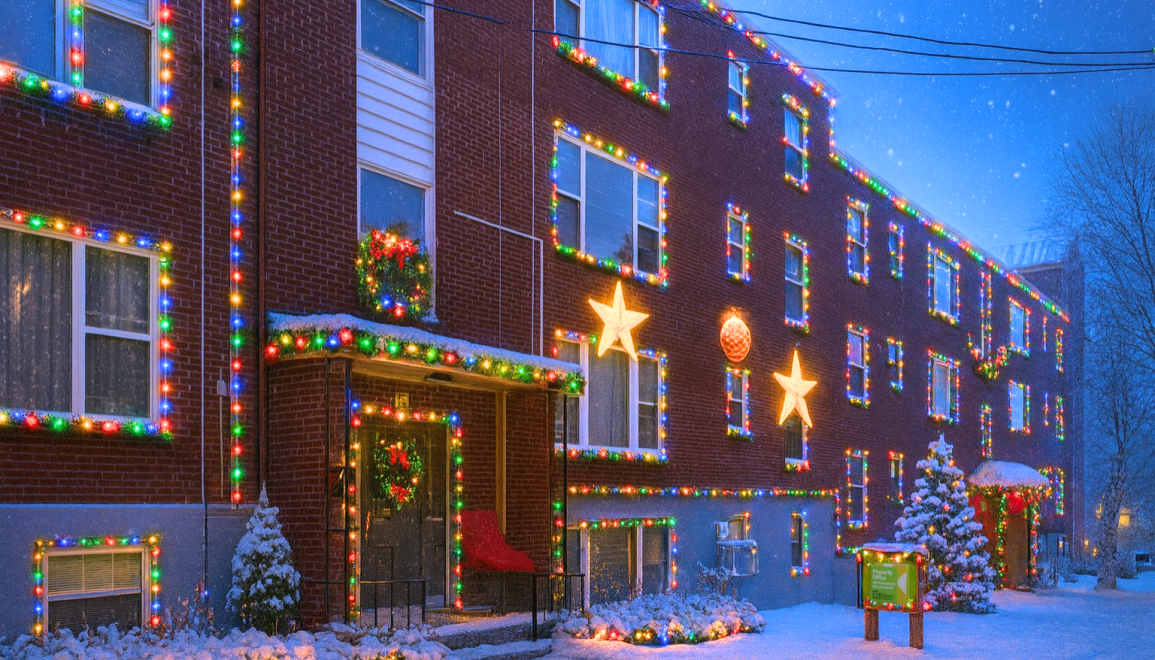 Maplehurst Holiday Building Exterior