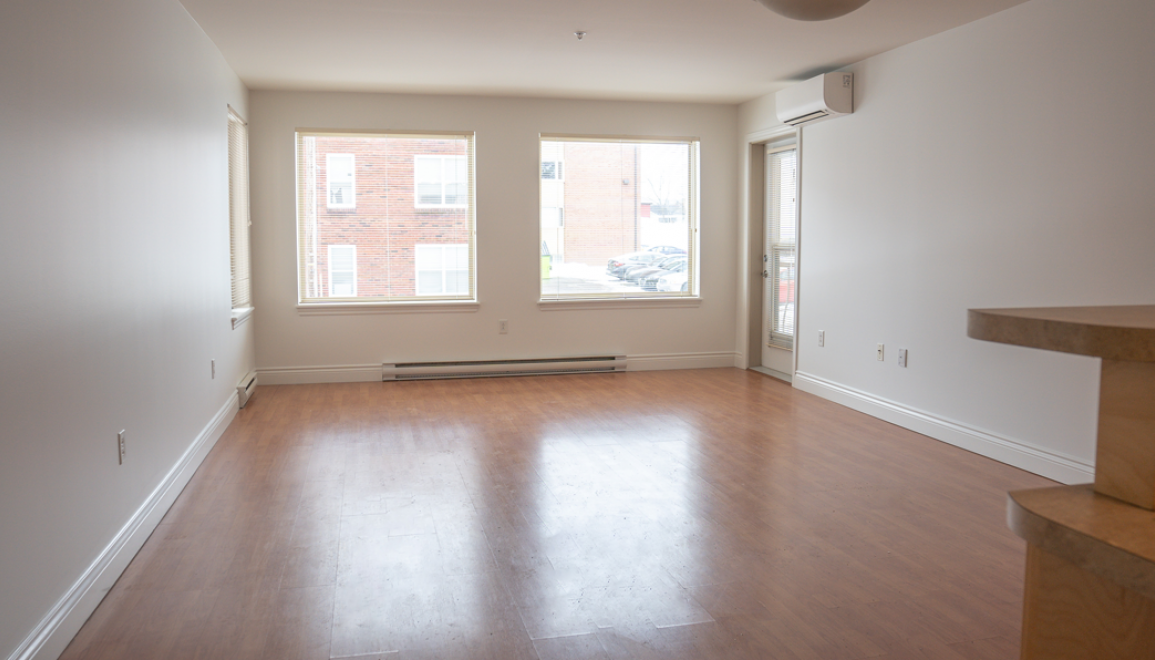 65 Bonaccord Street Livingroom With Window