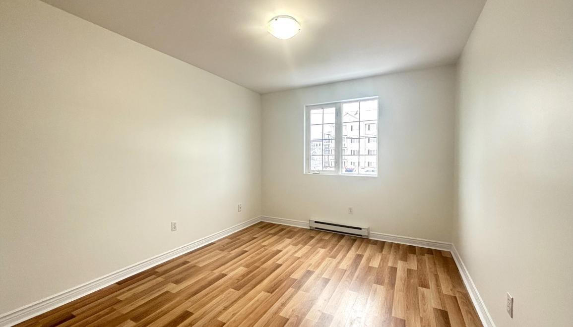 101 Archibald Bedroom 1